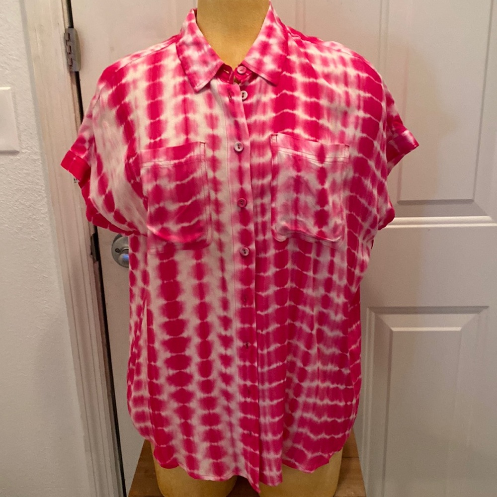 Try Luxe brand soft tie dye top